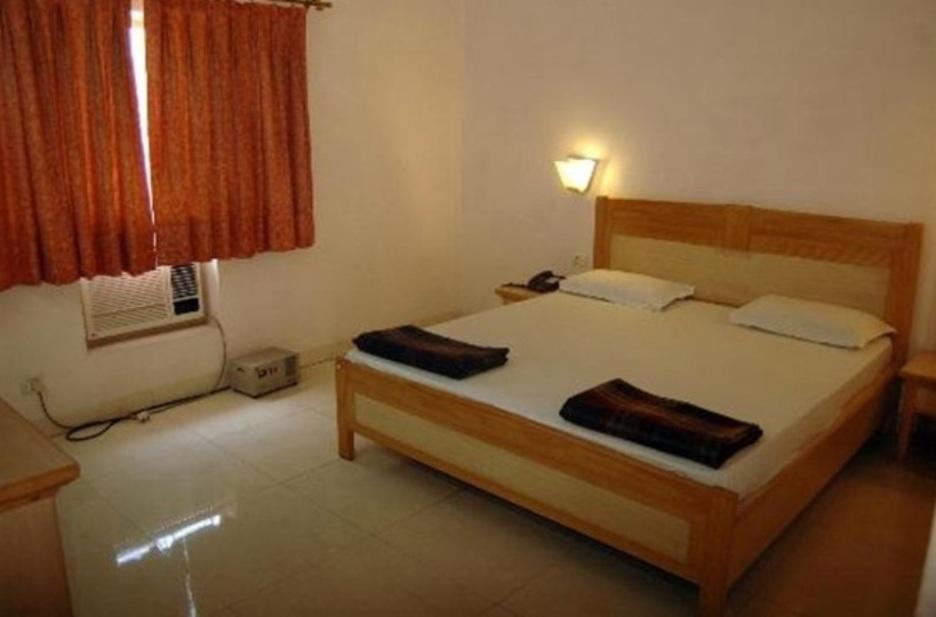 Hotel The Shubham Vrindāvan Zewnętrze zdjęcie